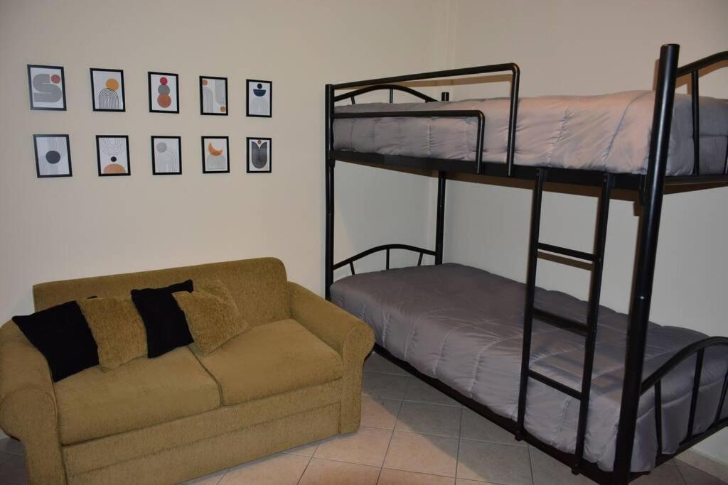The Apartment Tríkala Esterno foto
